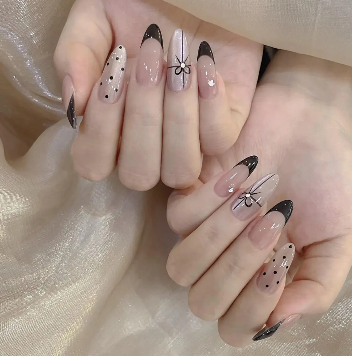 ネイル ハンドネイル ハンドケア 🍑 momo_nailのネイルデザイン