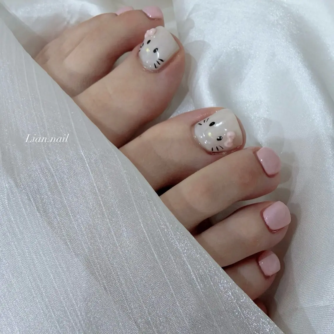 ネイル ハンドネイル フットネイル Lian nailのネイルデザイン