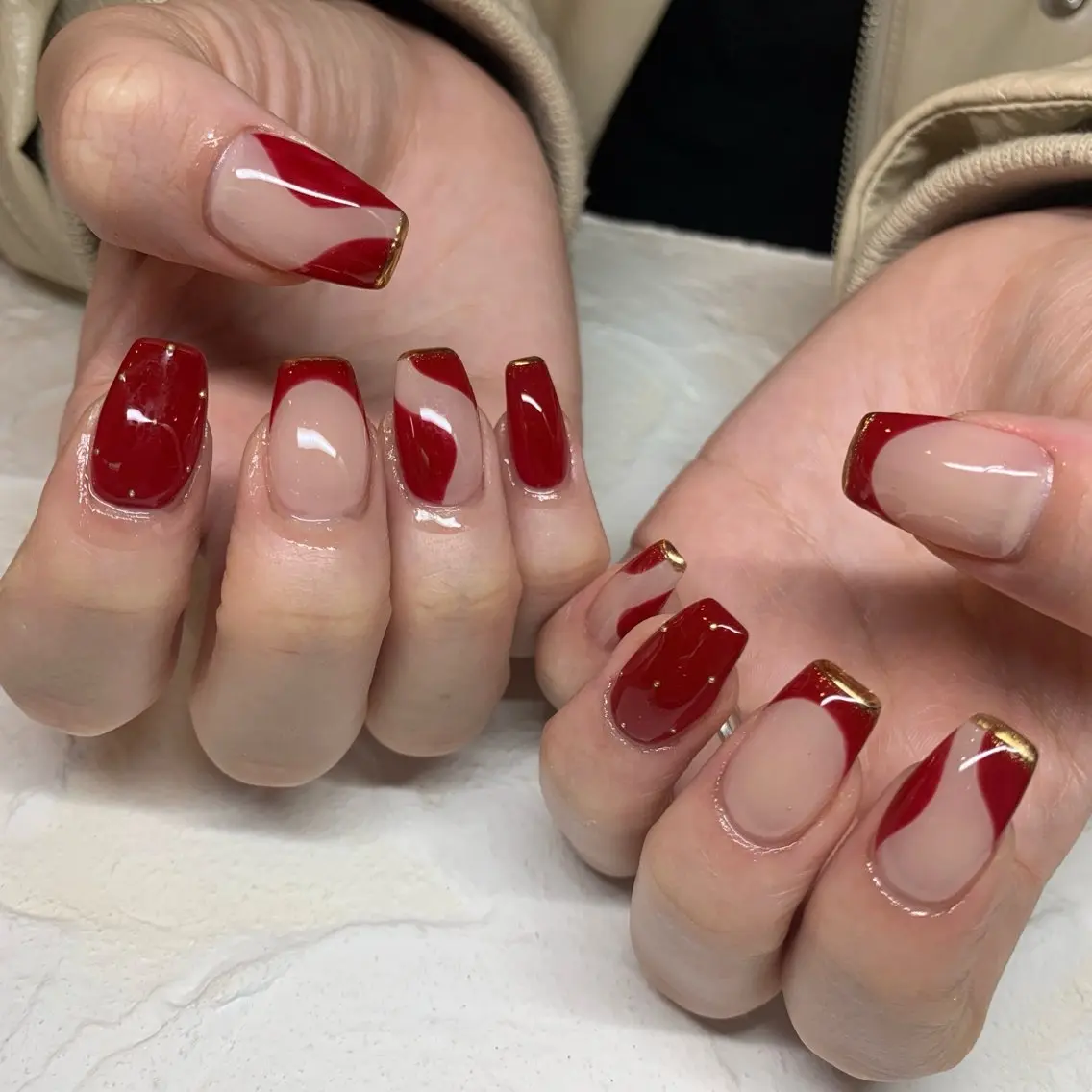 ネイル ボルドー 赤色 スカルプネイル バレンタイン happiness nailのネイルデザイン