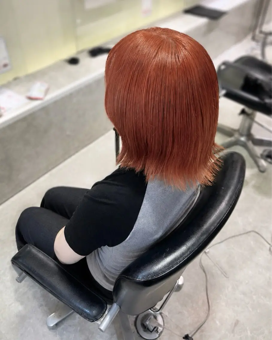 ショート カラー 中川 奈々実のヘアスタイル