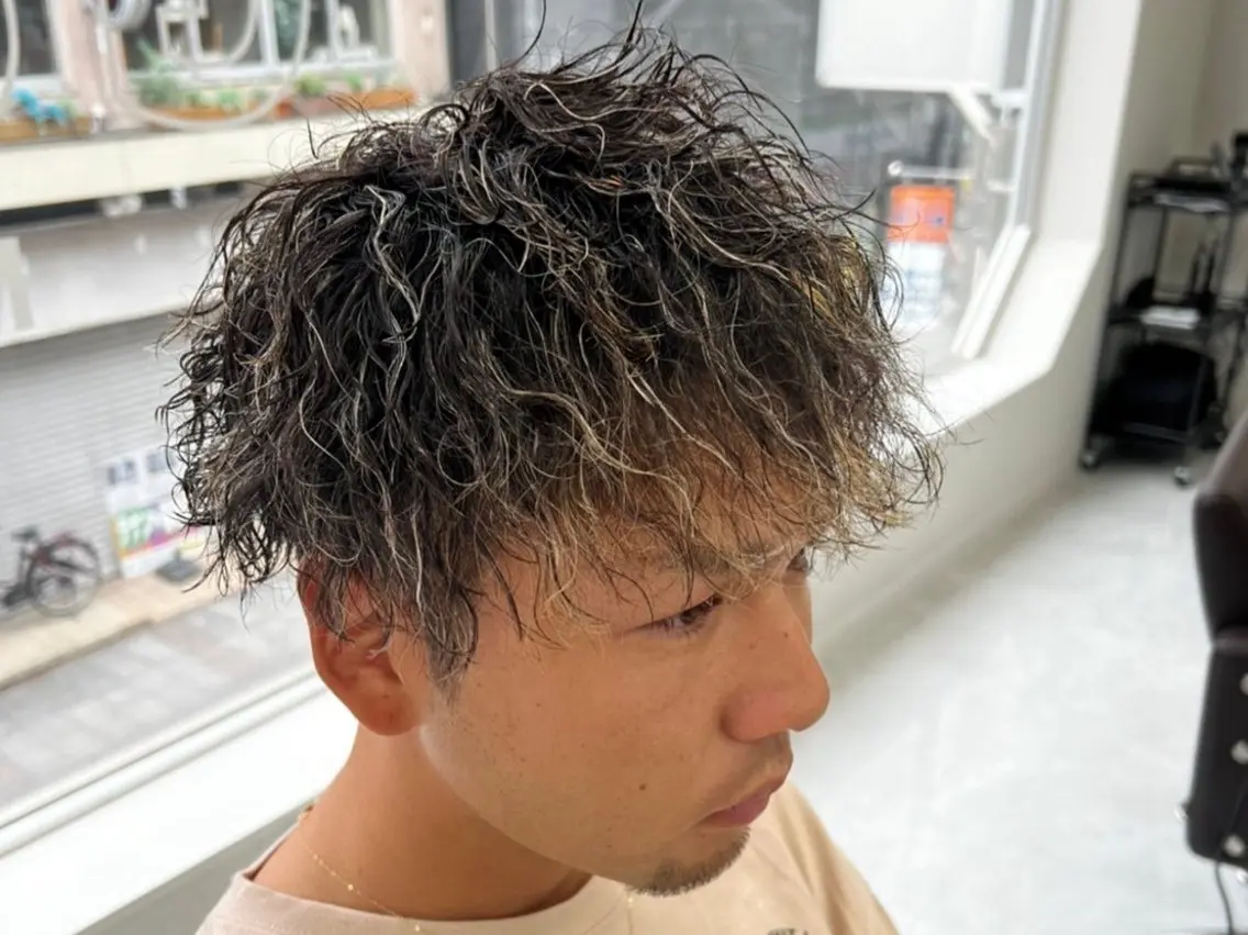 ショート パーマ メンズ カット パーマ ヘアセット 垢抜けメンズパーマ/ だいち先輩のヘアスタイル