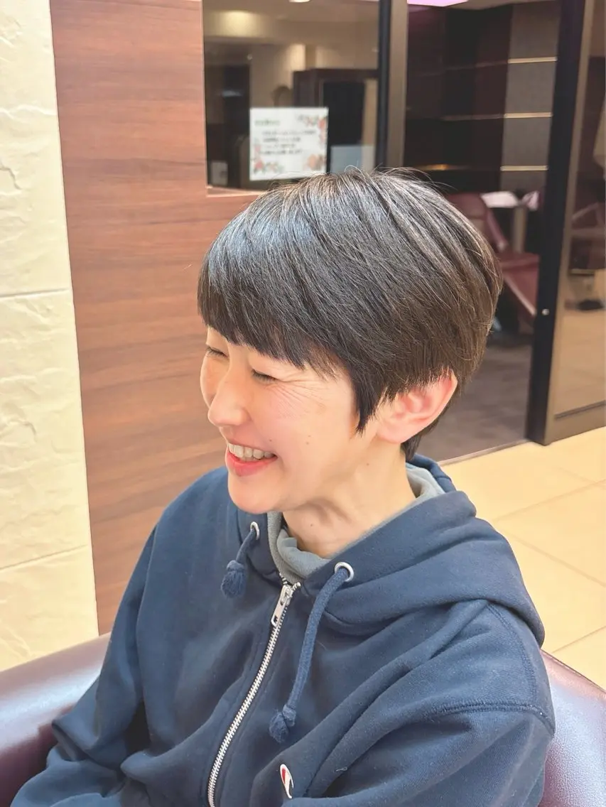 ショート ショートヘア ✧elpatio✧︎ 小出紗羅のマツエク・マツパデザイン