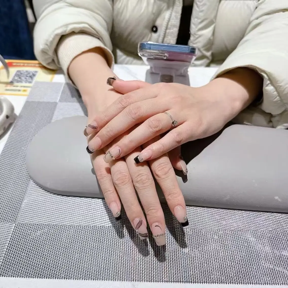 ネイル 里奈 Nailのマツエク・マツパデザイン