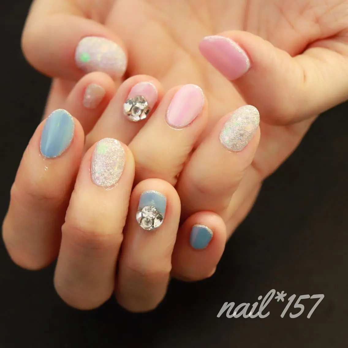 ネイル オーロラネイル nail*157 .のネイルデザイン