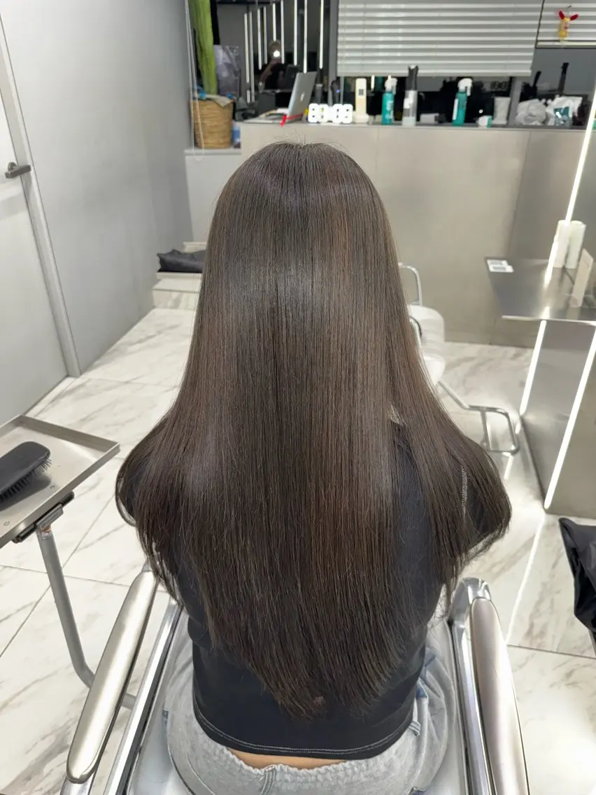 ロング ヘアカラー 新宿ケアカラー🥇 SEIYAのヘアスタイル