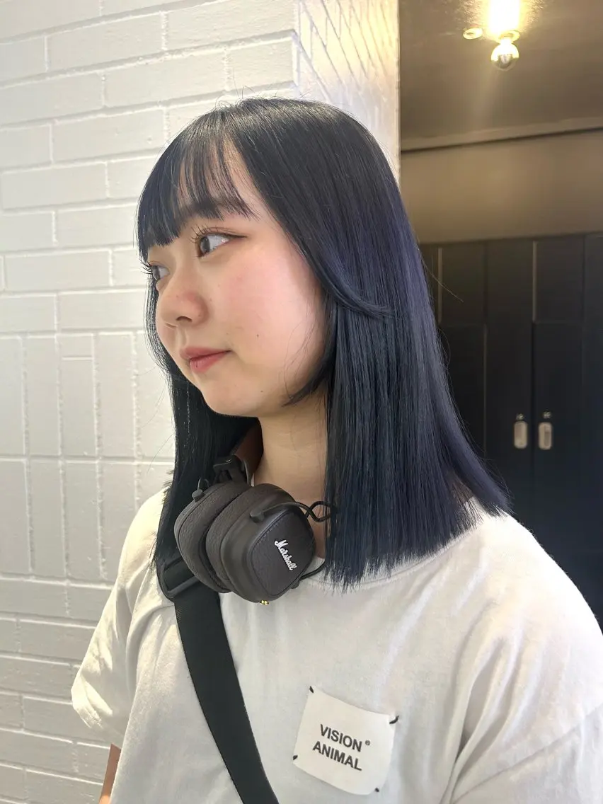セミロング カラー 🫒オリーブ/透け感 レイヤー🌿モエカのヘアスタイル