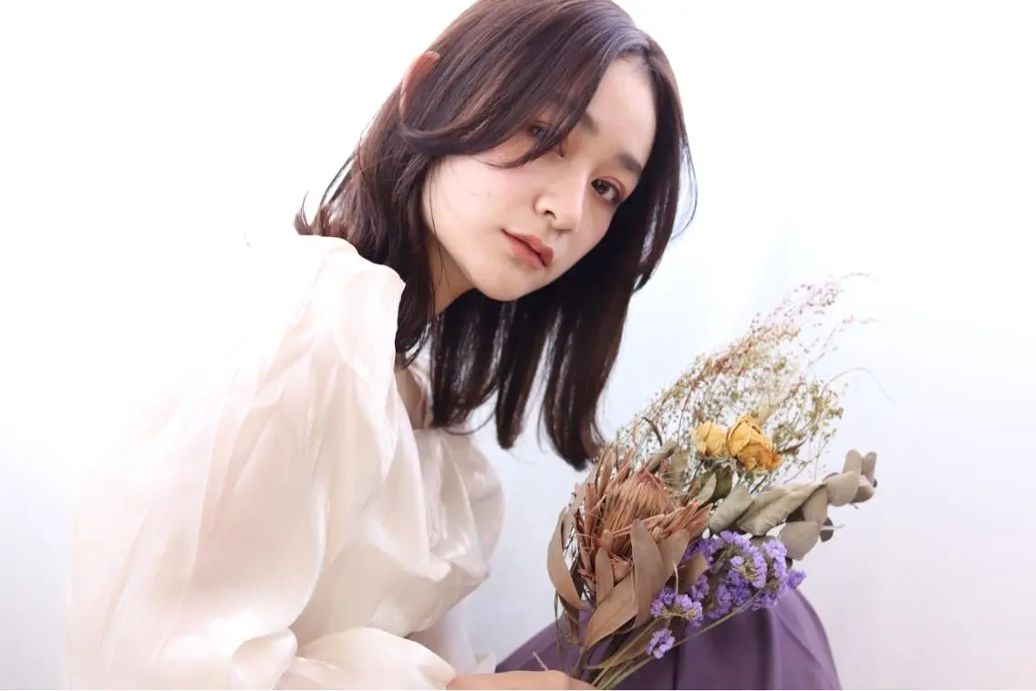 セミロング カット ヘアカラー ヘッドスパ 透明感カラー⭐️ 田嶋麗奈のヘアスタイル