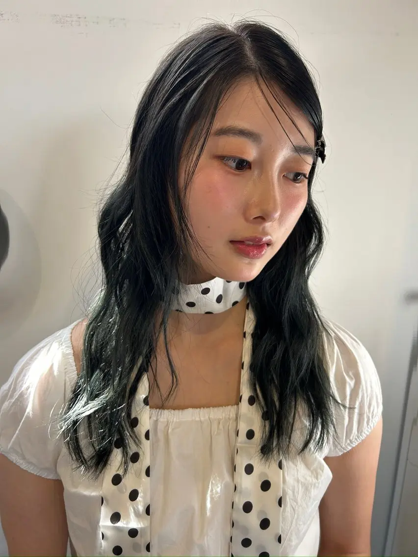セミロング カラー 透明感カラー/ mizukiのヘアスタイル