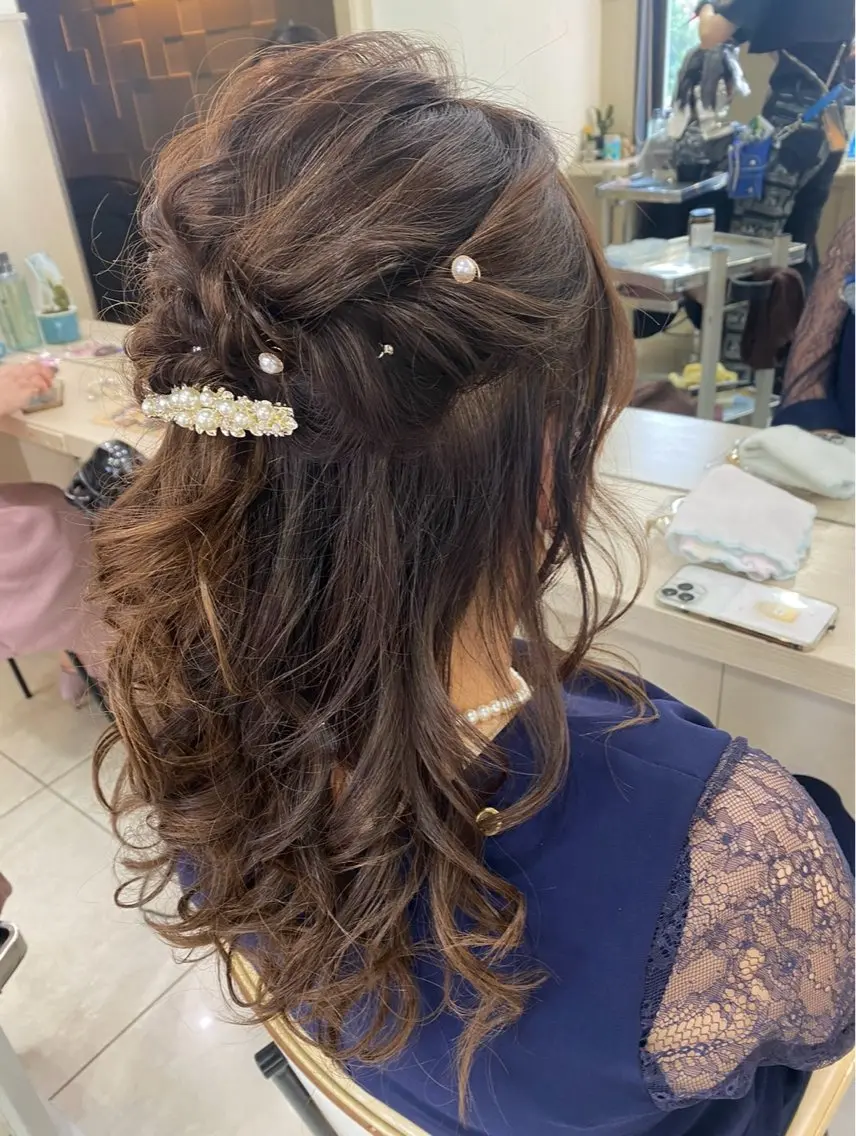 ヘアアレンジ ゆるふわパーマ🌼 アレンジ🌼リョウカのヘアスタイル