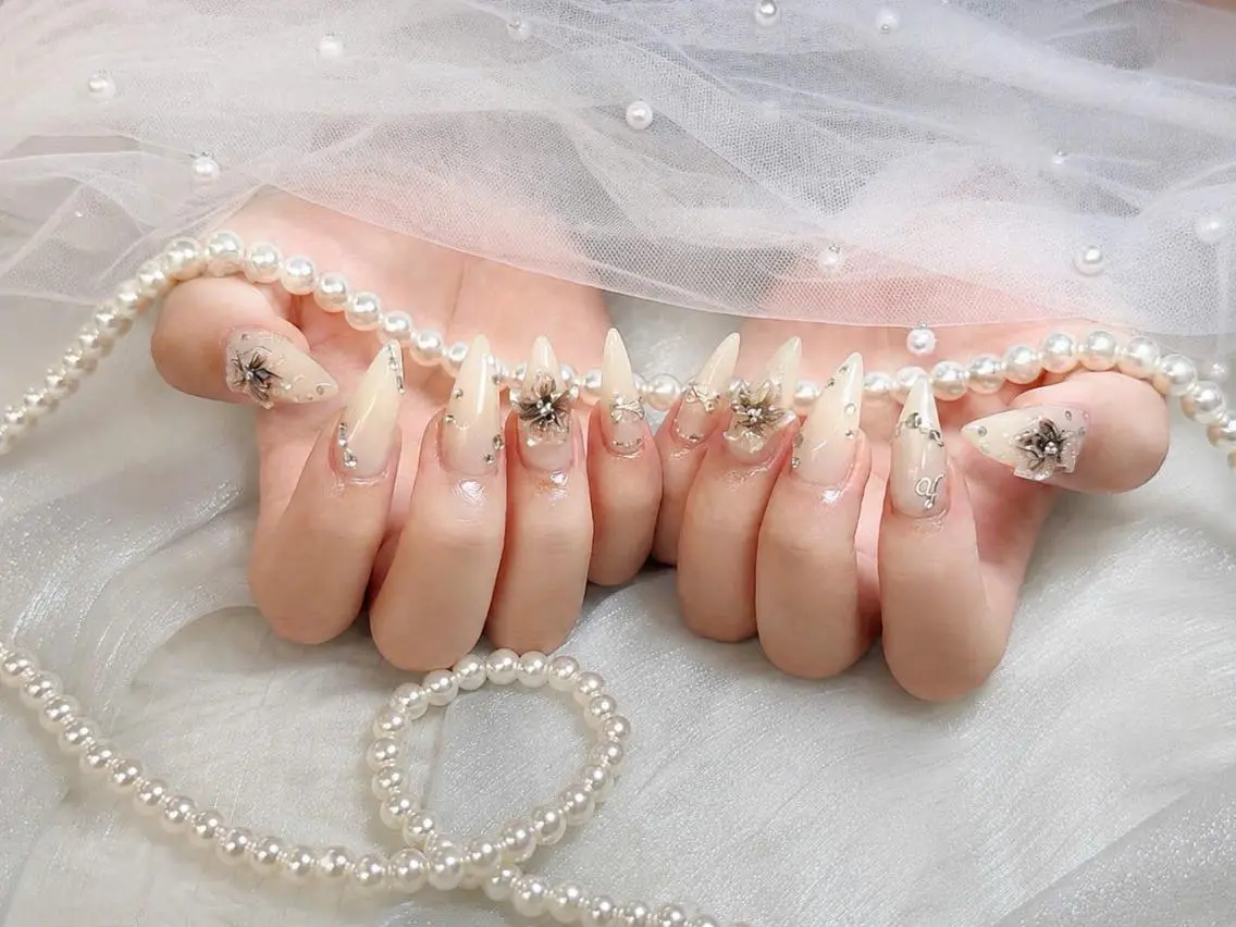 ネイル ハンドネイル YMT NailStudioのネイルデザイン