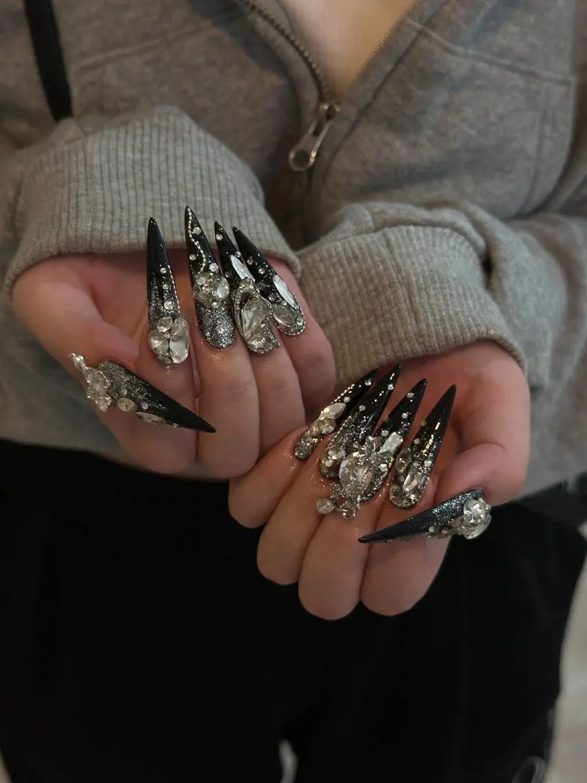 ネイル チークネイル ドット フットネイル フレンチネイル グラデーション Nihonthy Nail 新宿のネイルデザイン
