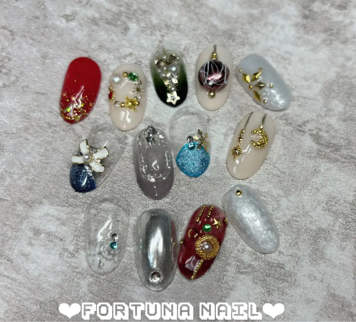 ネイル 持ち込み 冬ネイル クリスマス Nail •Head スパFortunaのネイルデザイン