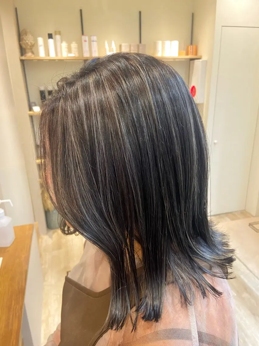 ミディアム カット ヘアカラー ♥yelm ユウナ♥のヘアスタイル