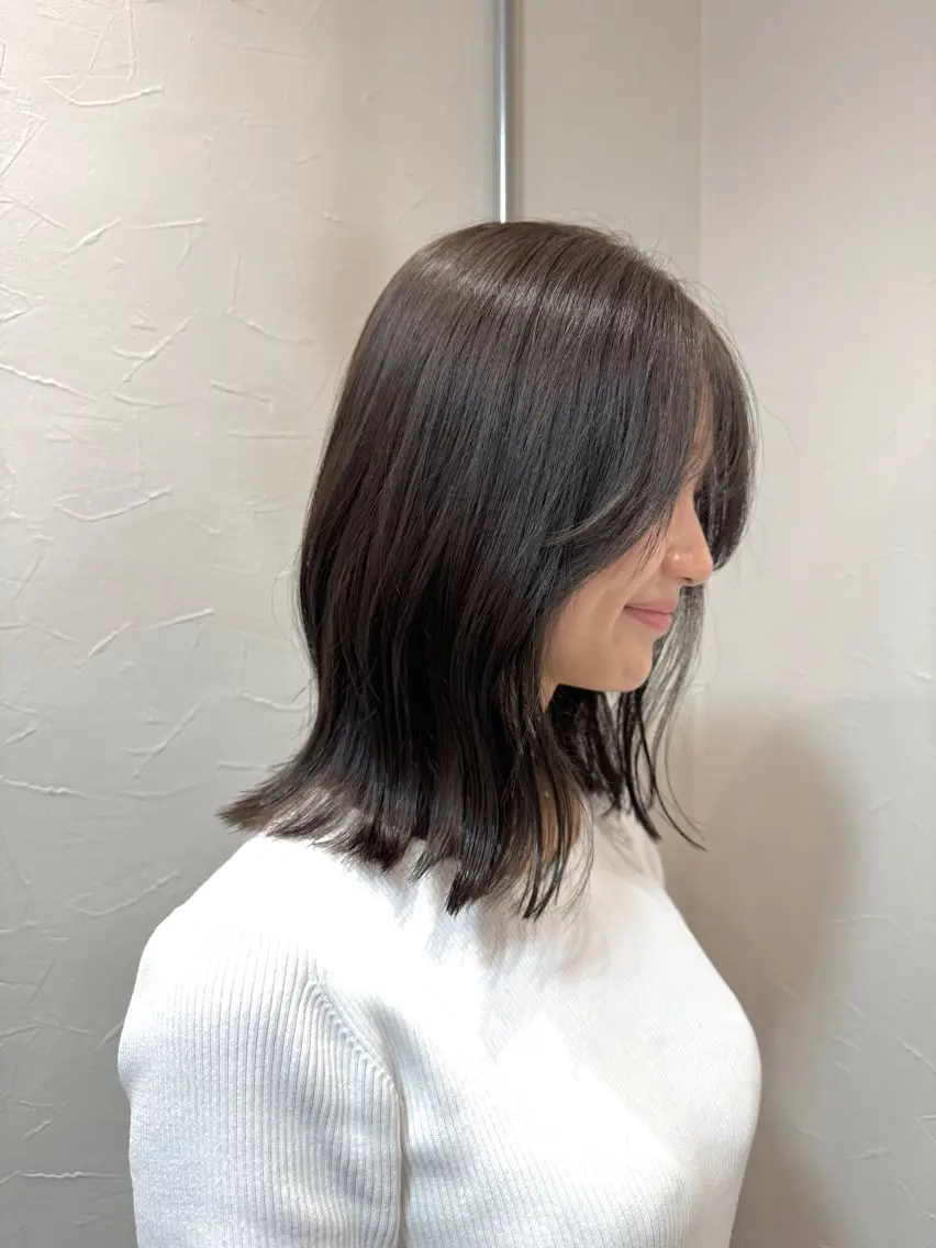 ミディアム カラー カット ヘアカラー トリートメント ダブルカラー /レイヤー/アリサのヘアスタイル