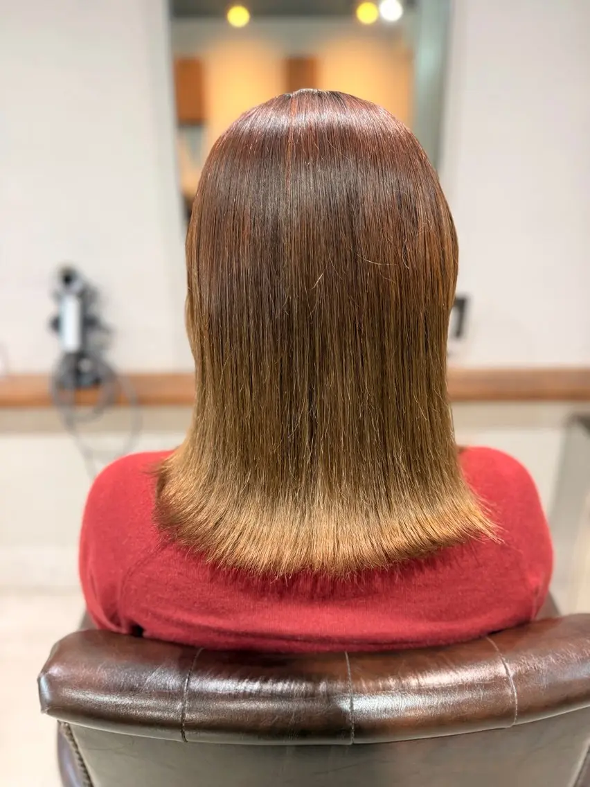 ミディアム カラー ヘアカラー 手話/耳が聞こえない 🦻🏻/山本しずほのヘアスタイル