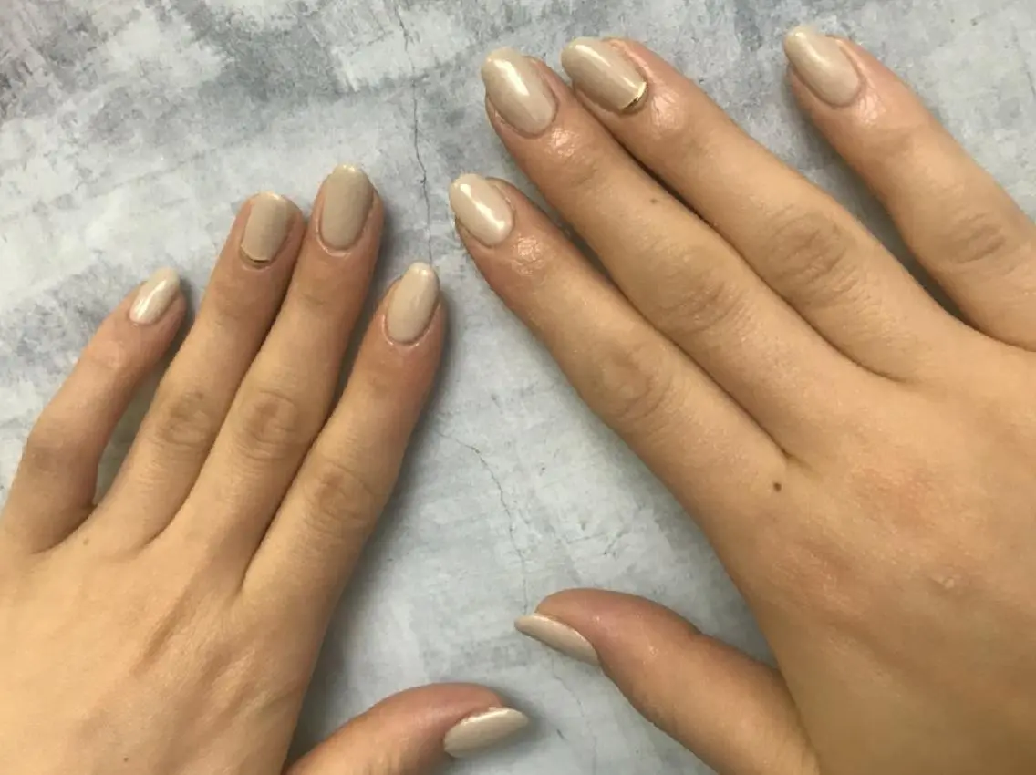 ネイル ワンカラーネイル lylynail YUUKAのネイルデザイン
