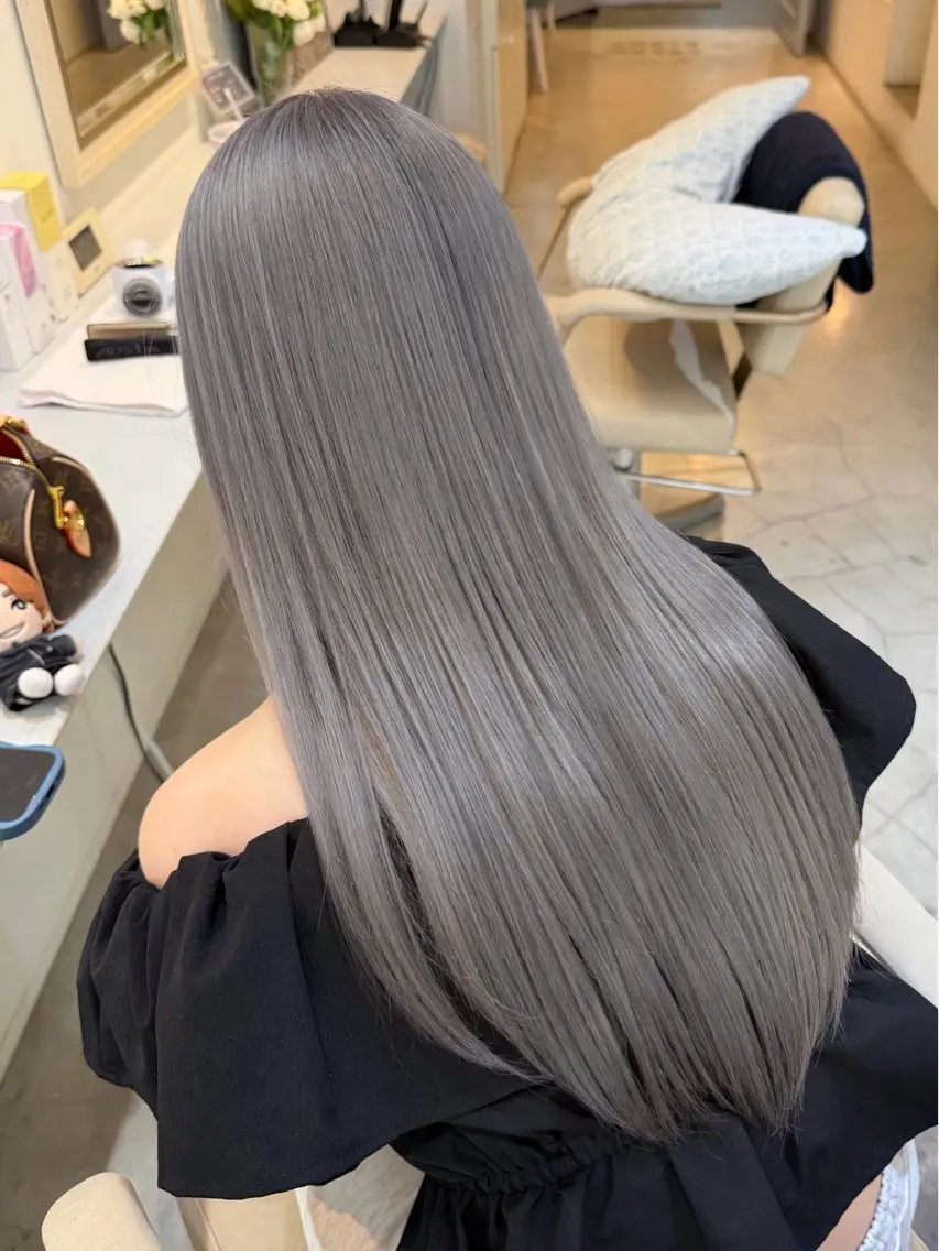 ロング カット ヘアカラー トリートメント オオバヤシ マホのヘアスタイル