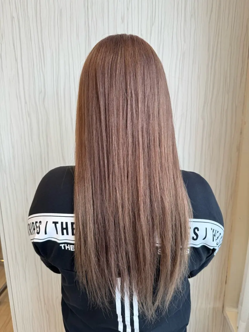 ロング ヘアカラー 松尾 怜奈のヘアスタイル