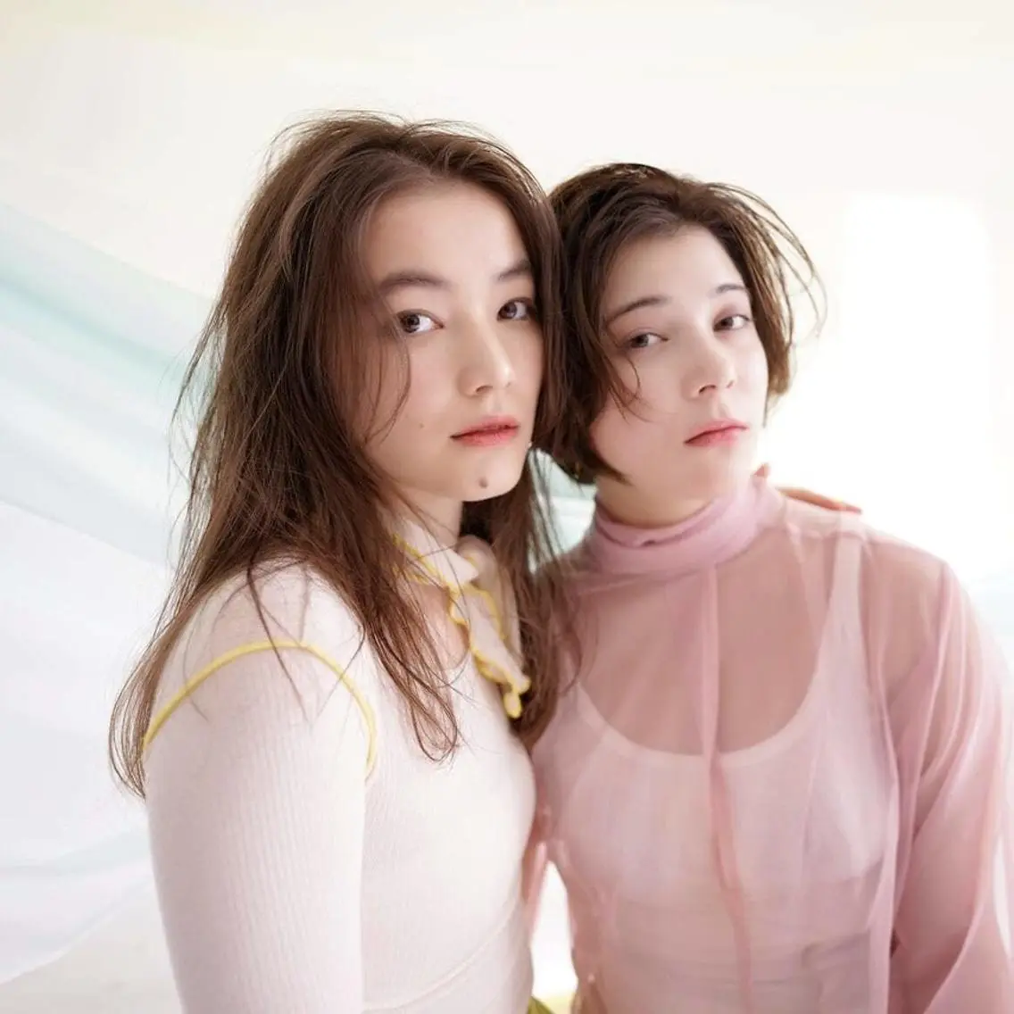 ロング カラー アッシュ ベージュカラー デザインカラー イルミナカラー オリーブベージュ N° anfeel 渋谷🪞🫧のヘアスタイル