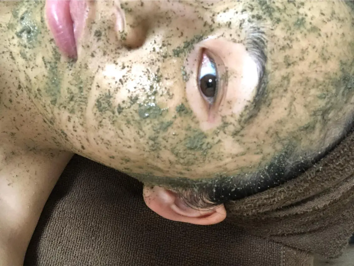 ハーブピーリング🌿細胞修復コースの写真