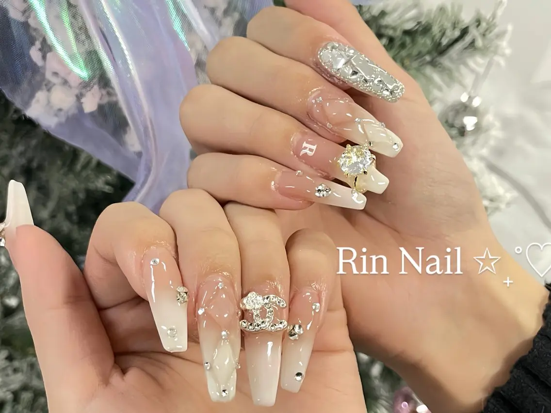 ネイル チークネイル フラッシュネイル フラワーネイル フットネイル ジェルネイル ハンドネイル Rin Nail Shinokuboのネイルデザイン
