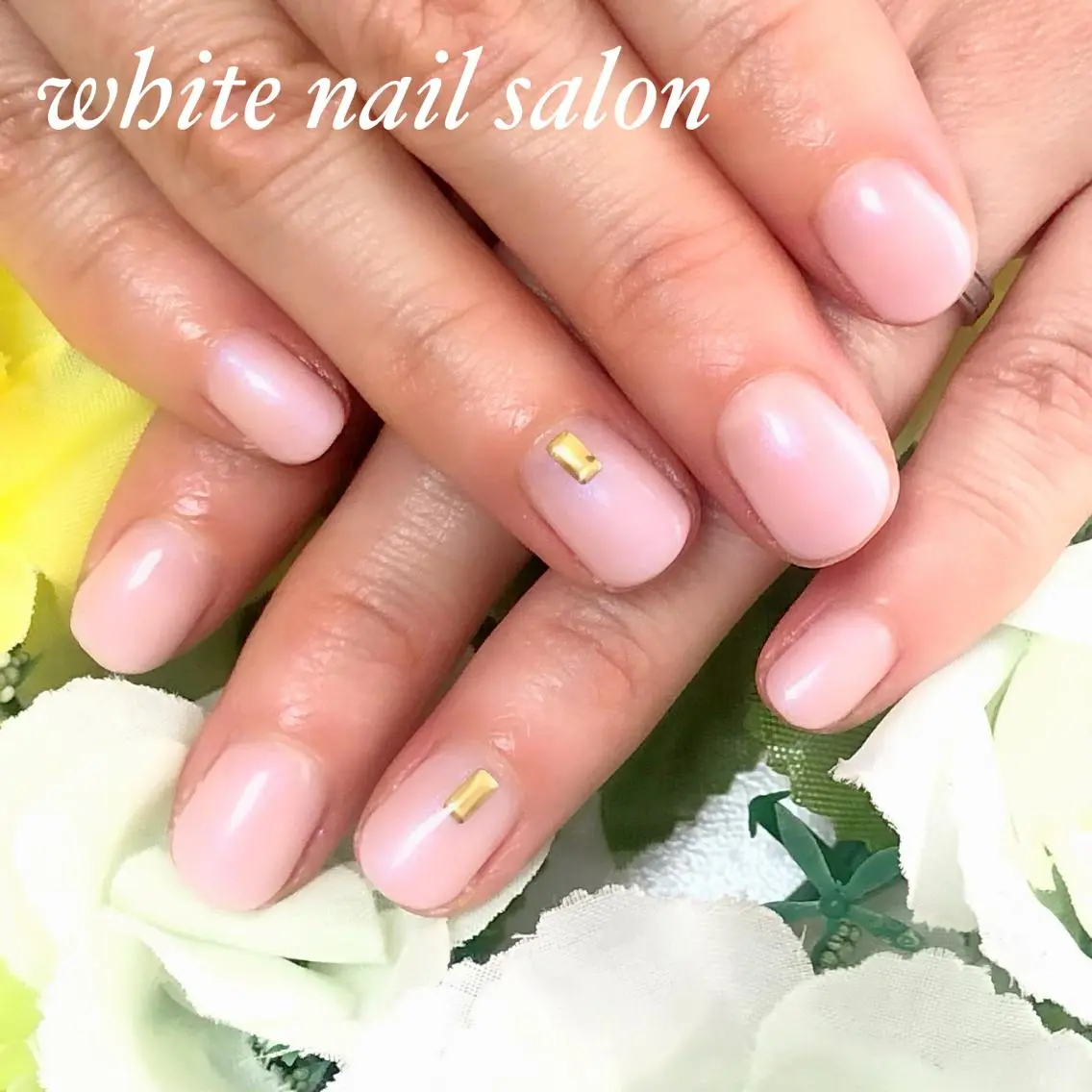 ネイル アートネイル フレンチネイル ジェルネイル ハードジェル 持ち込み white nail salonのネイルデザイン