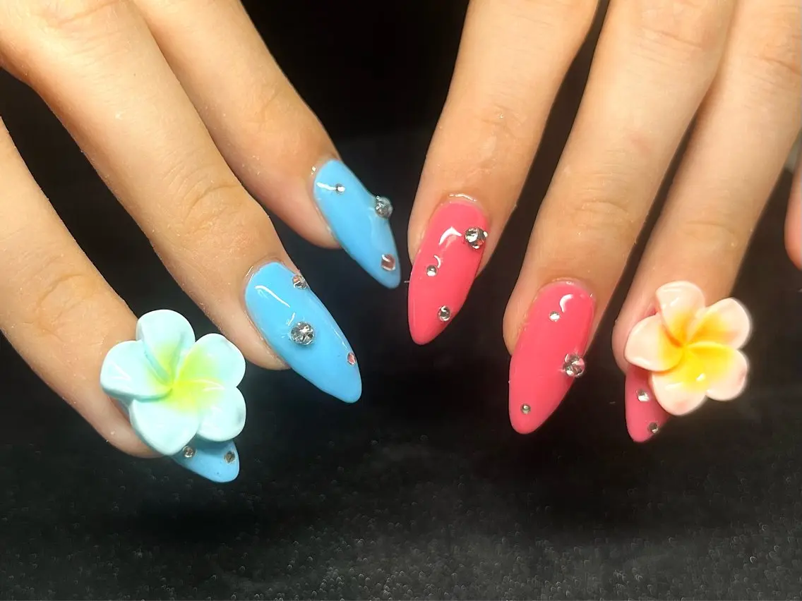 ネイル 持ち込み ハンドネイル Chika .のネイルデザイン