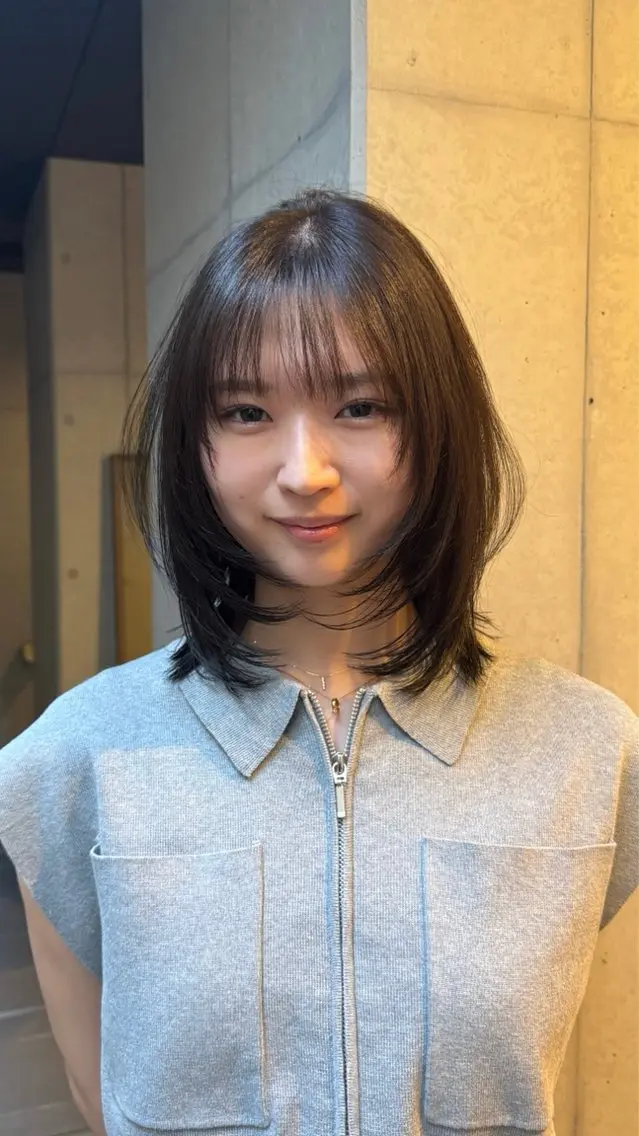 セミロング カラー カット ヘアカラー だいち/ブリーチ/ レイヤーカットのヘアスタイル