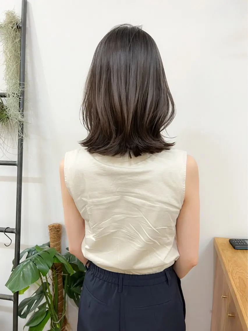 ミディアム カラー カット ヘアカラー トリートメント tender hair salonのヘアスタイル