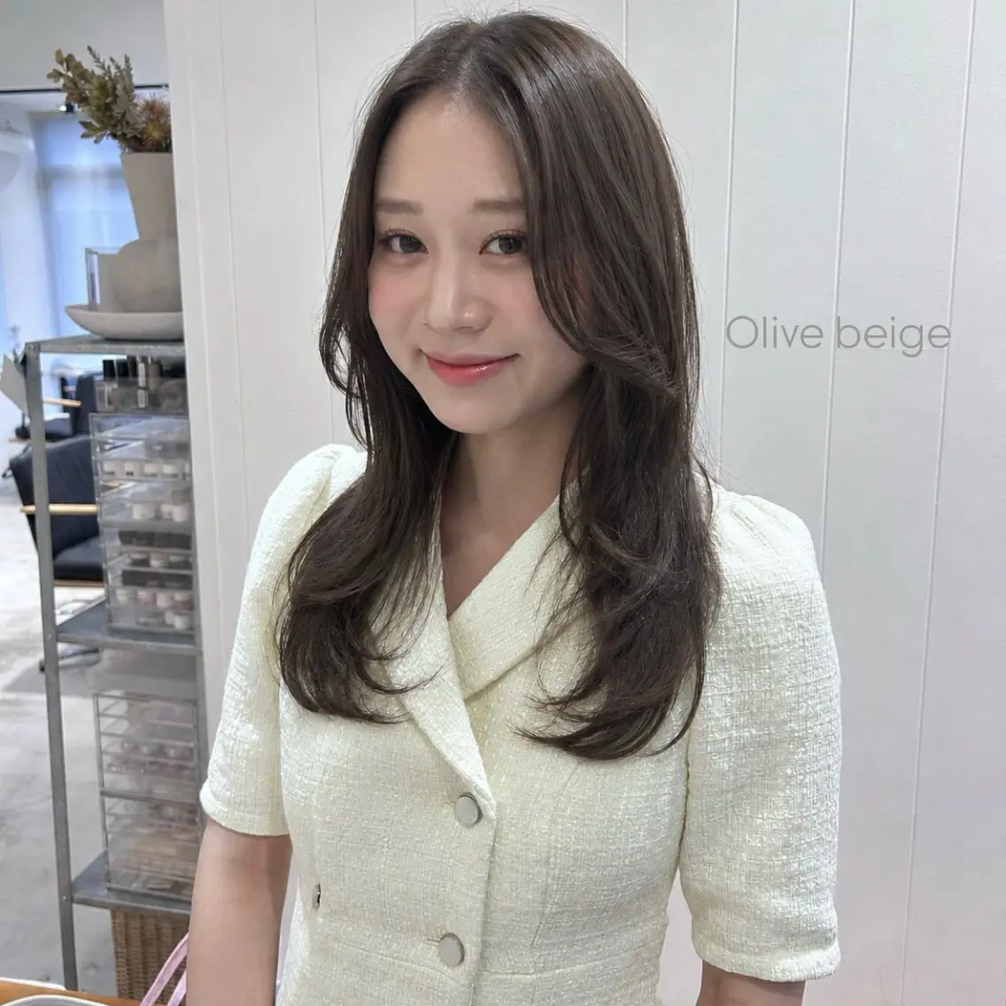 セミロング カラー カット ヘアカラー トリートメント ブリーチなしWカラー ／レイヤー🎀マリノのヘアスタイル