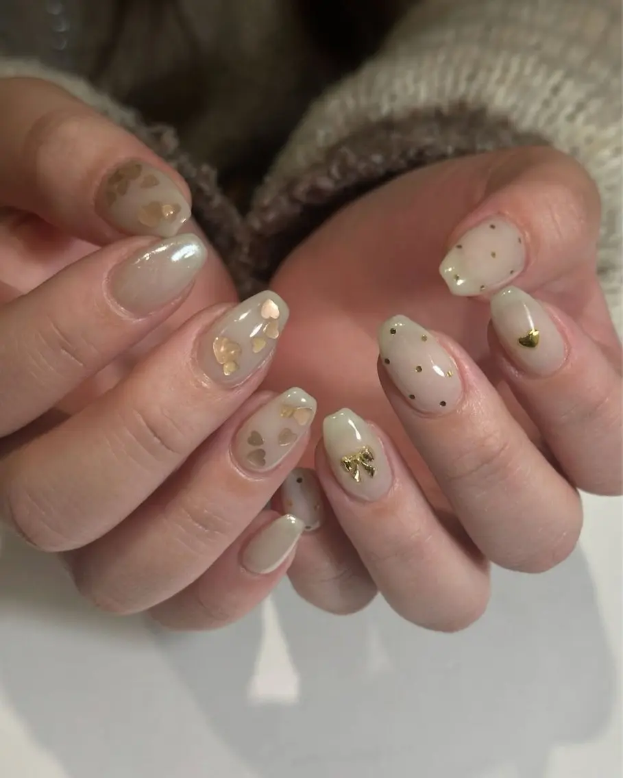 ネイル 韓国ネイル 持ち込み ニュアンスネイル ネイルチップ 冬ネイル LISA ANA.CHUOのネイルデザイン