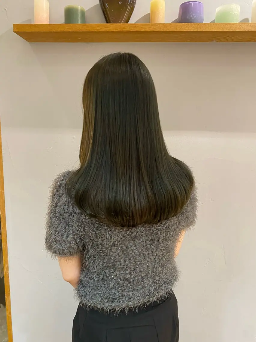 ロング カラー ベージュカラー ブリーチ ブリーチなしカラー オリーブベージュ カット ヘアカラー Lomalia 🤍🫧/makoのヘアスタイル