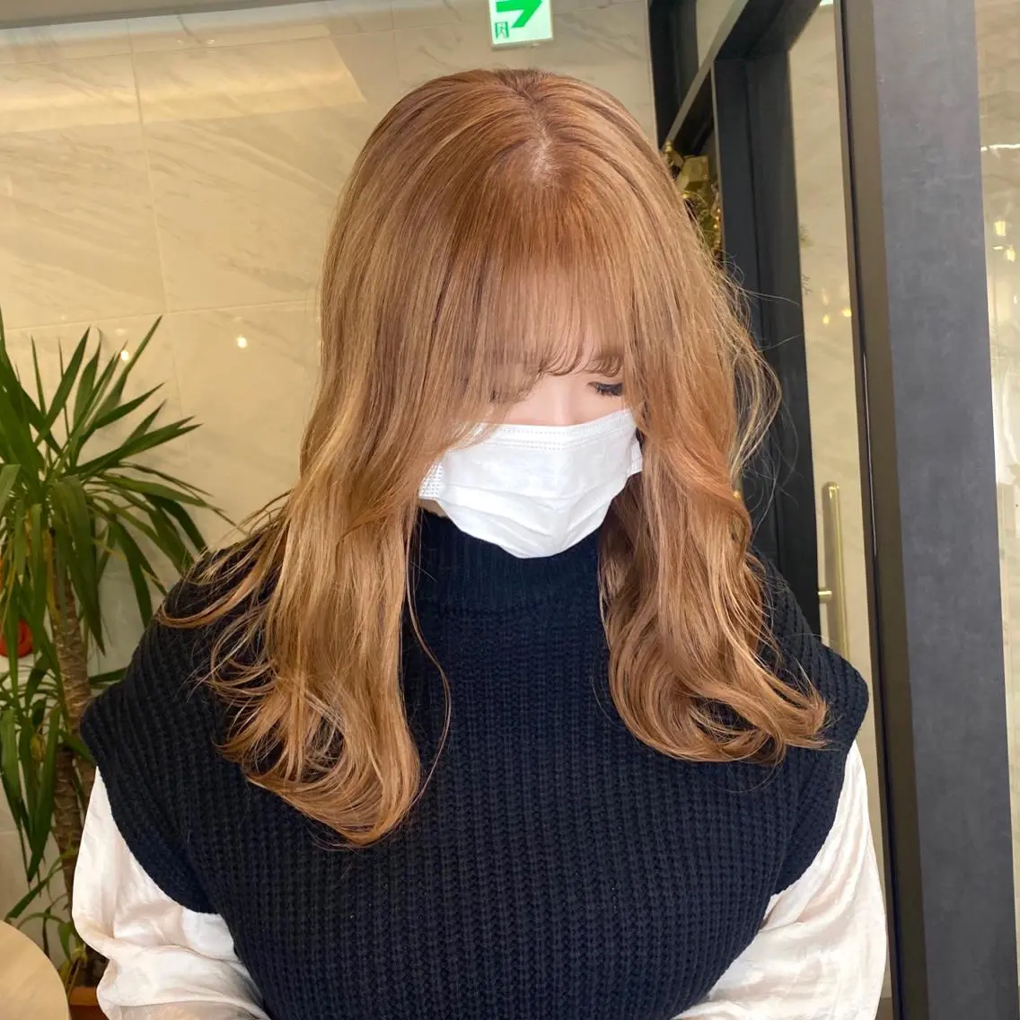 ミディアム SHIN レイヤーカットのヘアスタイル