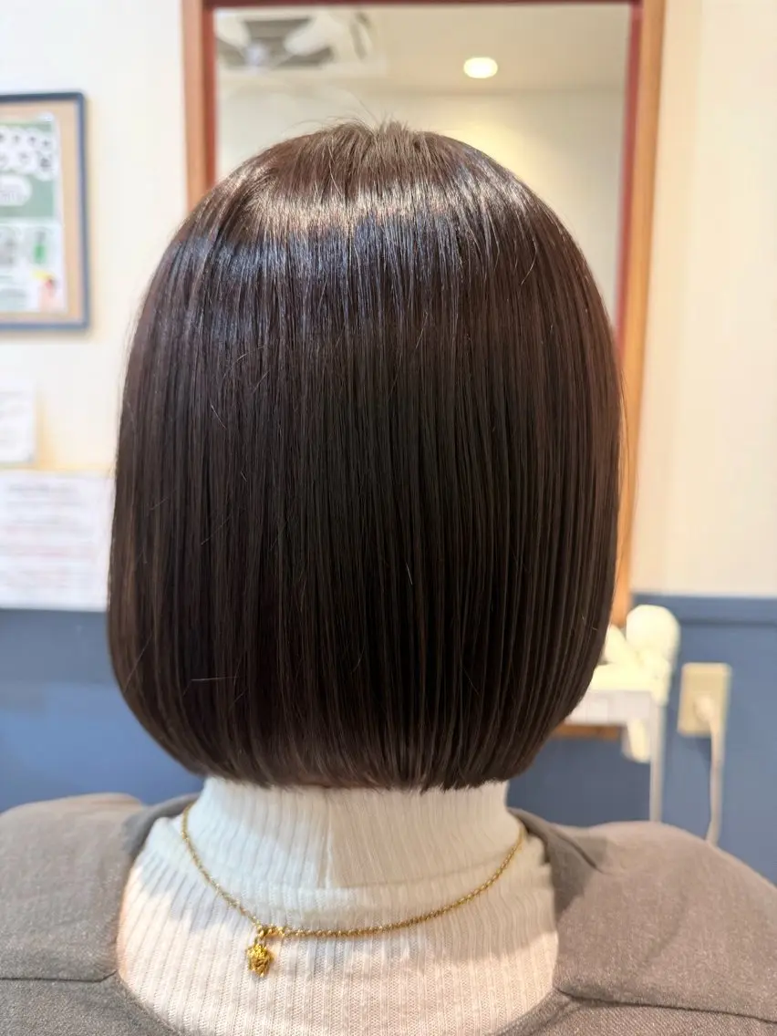 ショート ボブ 芦原 愛弓のヘアスタイル