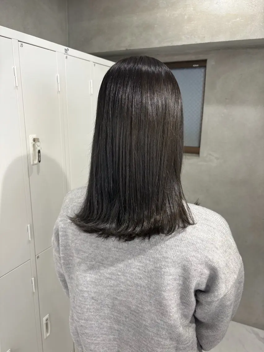 【就活・実習前に✨️】落ちる黒染めが通常の半額でできます！今後ハイトーンに戻したい方は是非‼️の写真
