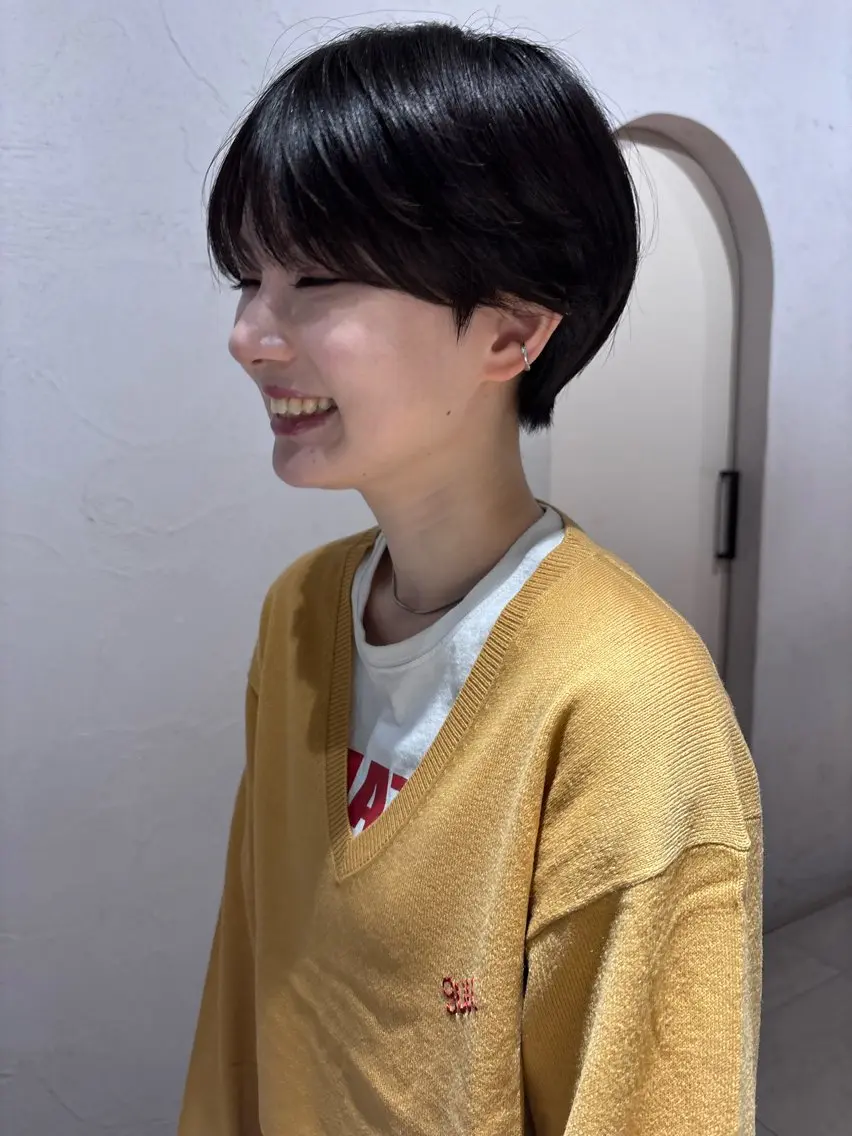 ショート カット 渡邊 百咲のヘアスタイル