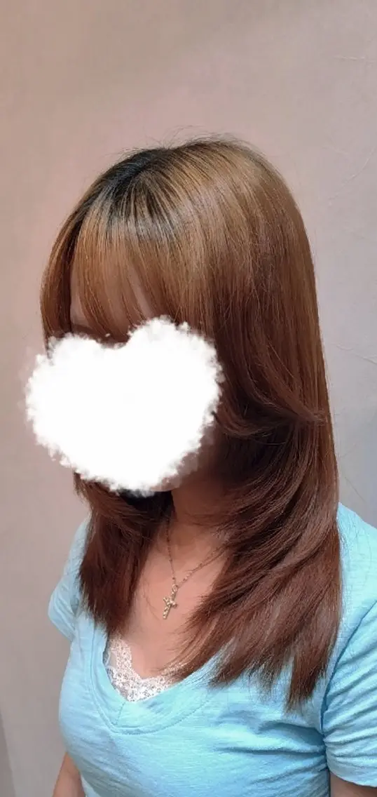 セミロング レイヤーカット カット カワグチ ケンジのヘアスタイル