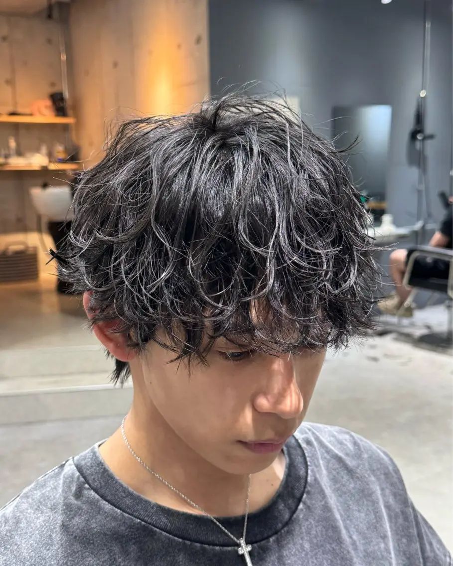ミディアム パーマ メンズ ミディアムパーマ メンズパーマ 高林 稜のヘアスタイル