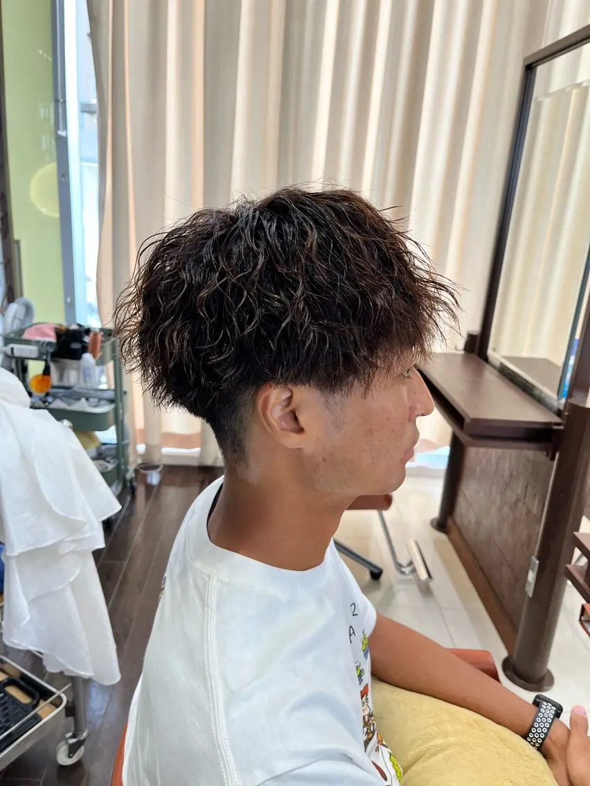 ショート パーマ メンズ マッシュ メンズパーマ ツイストスパイラルパーマ 刈り上げ スパイラルパーマ 🧊メンズ特化🧊 高木航希のヘアスタイル