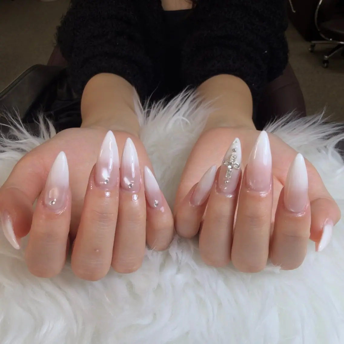 ネイル チークネイル フットネイル フレンチネイル グラデーション 韓国ネイル YUKI NAILのネイルデザイン