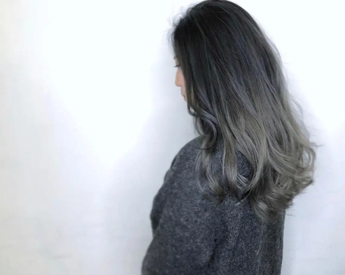 ロング カラー 宮永 智香のヘアスタイル