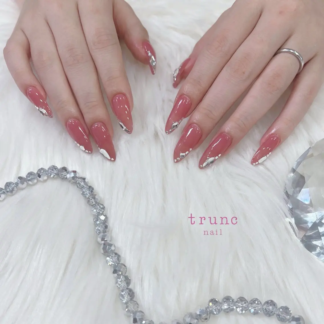 ネイル trunc nail 🌻宮下🌻のネイルデザイン