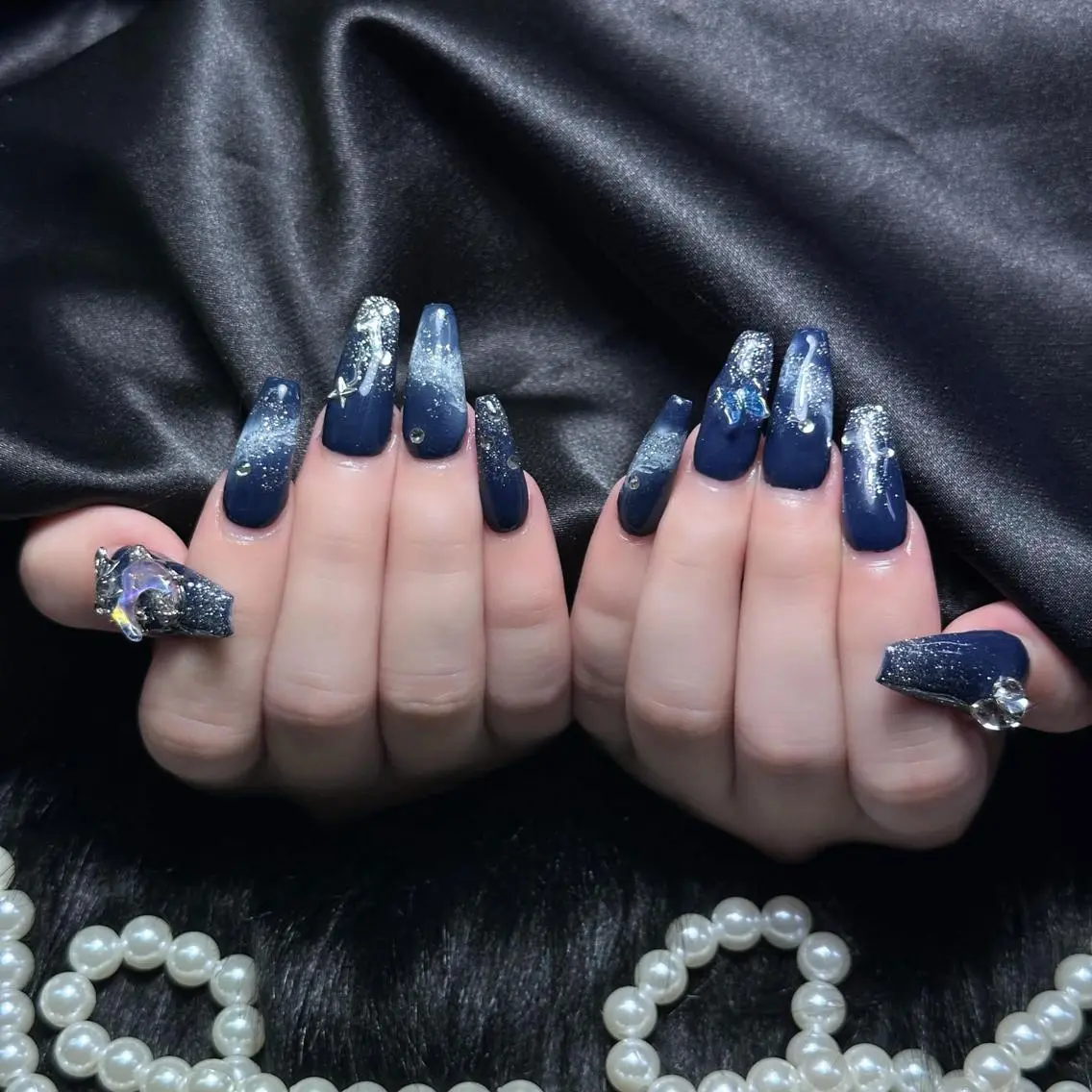 ネイル アニマル柄 フラワーネイル フレンチネイル 韓国ネイル ロングネイル Melia Nail Nambaのネイルデザイン