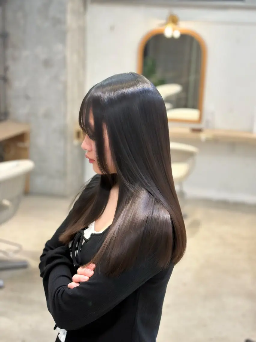 ロング Wカラー/グレージュ /ユウヤのヘアスタイル