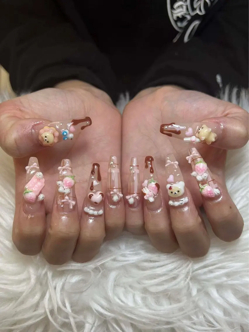 ネイル ハンドネイル ANH NAIL ゴテゴテ専門店💎のネイルデザイン
