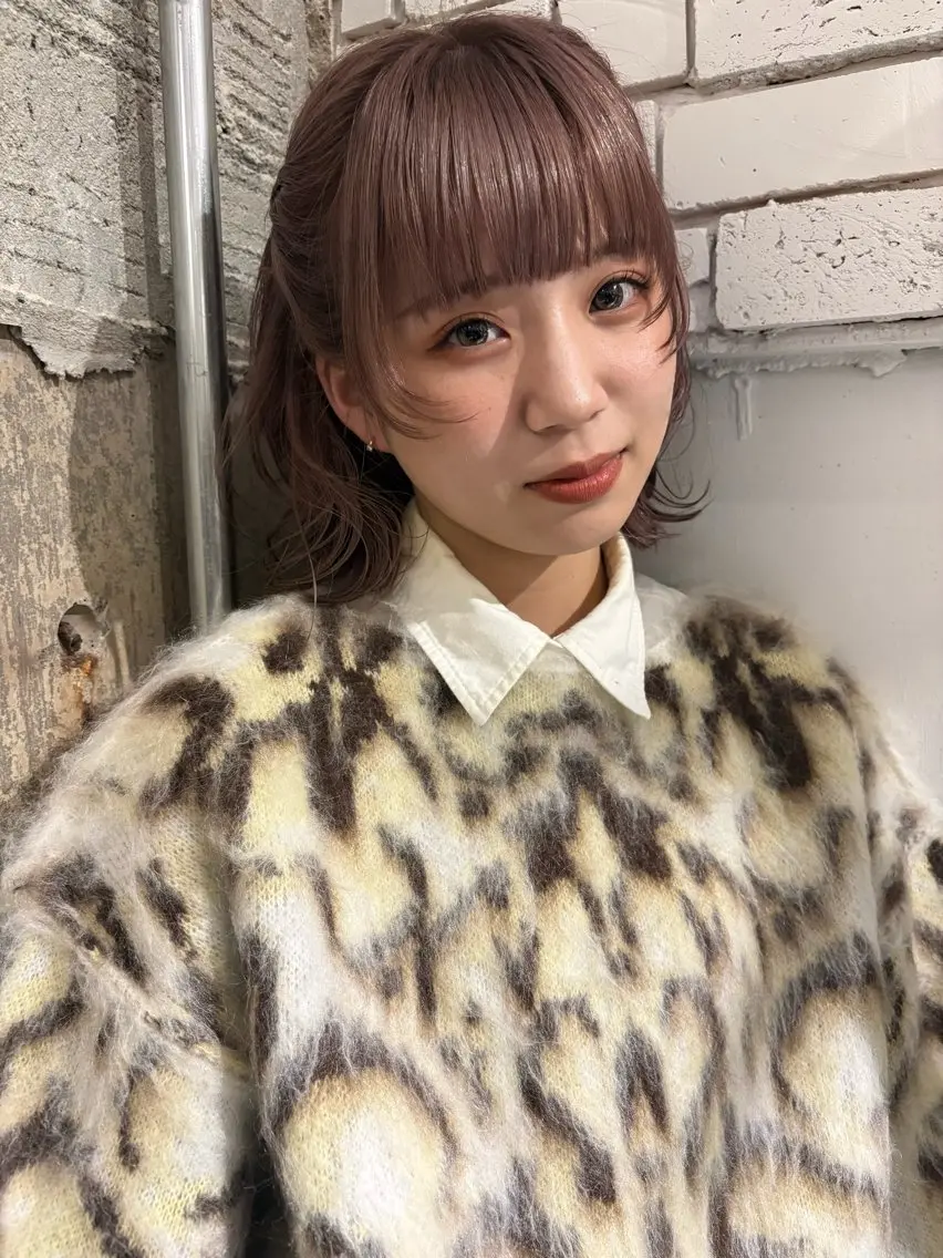 ミディアム カラー カット ヘアカラー Yui⭐️ 透明感カラー🫧のヘアスタイル
