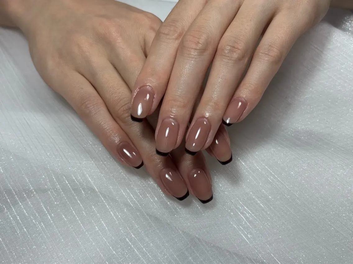 ネイル ハンドネイル Felix nail 🖤seriのネイルデザイン