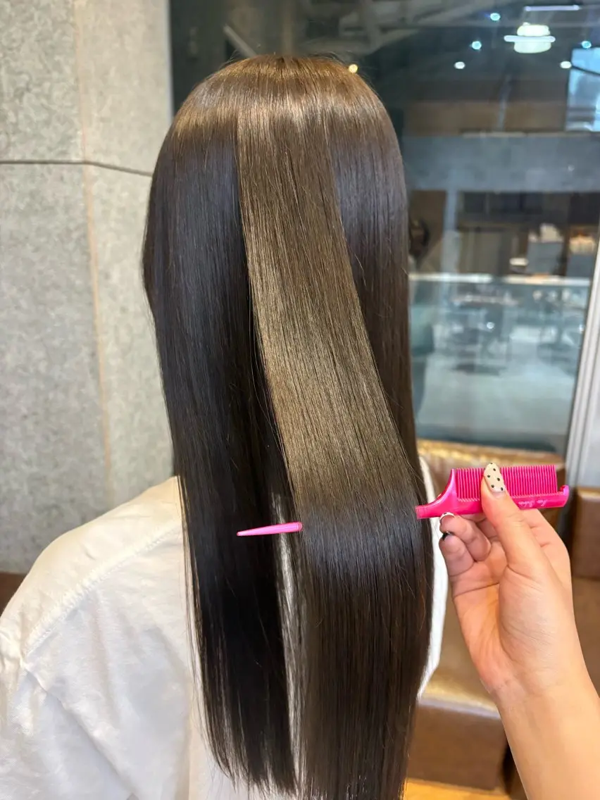 セミロング カラー うる艶カラー 🪽💫まいかのヘアスタイル