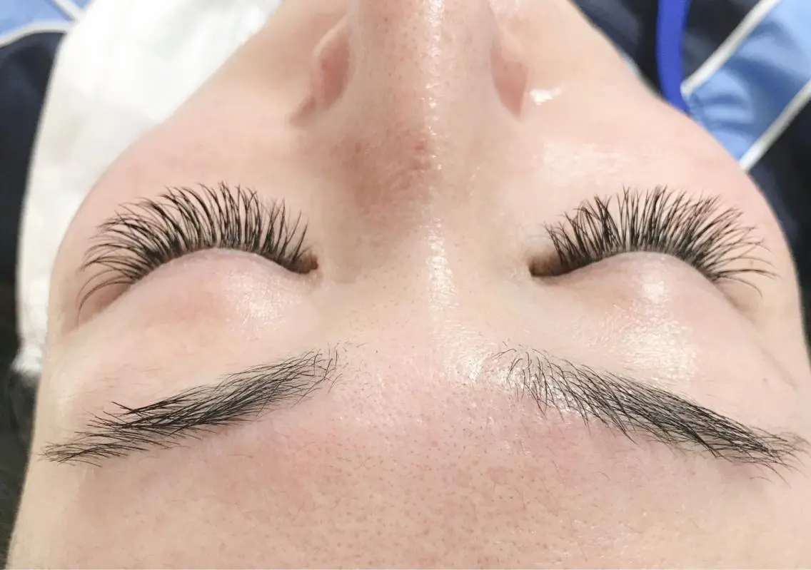 マツエク・マツパ フラットラッシュ belle eyelashの眉毛・アイブロウイメージ