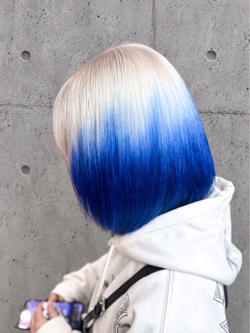 ショート カラー ブルーカラー デザインカラー グラデーションカラー ヘアカラー 👑ハイトーン👑髪 質改善👑だいとのヘアスタイル